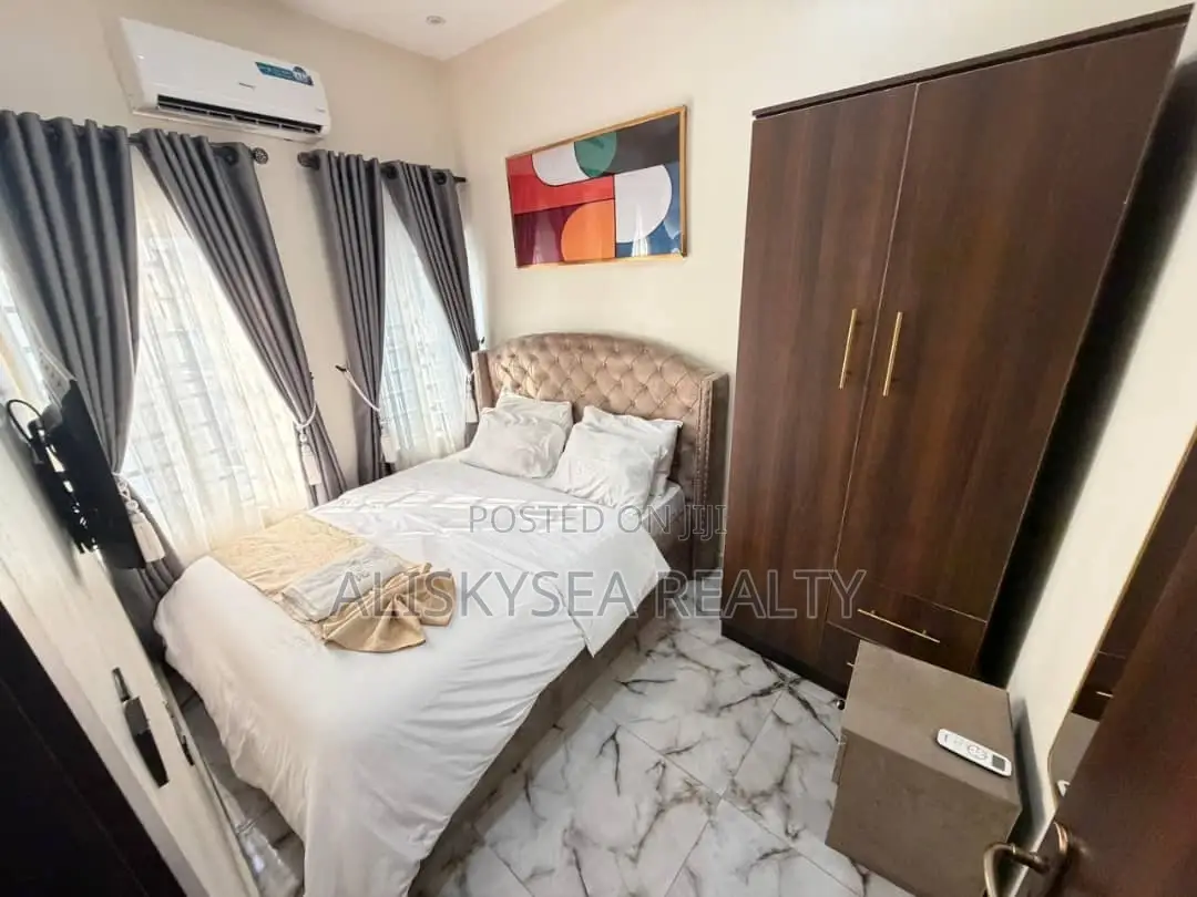 1bedroom Apartment in Sangotedo