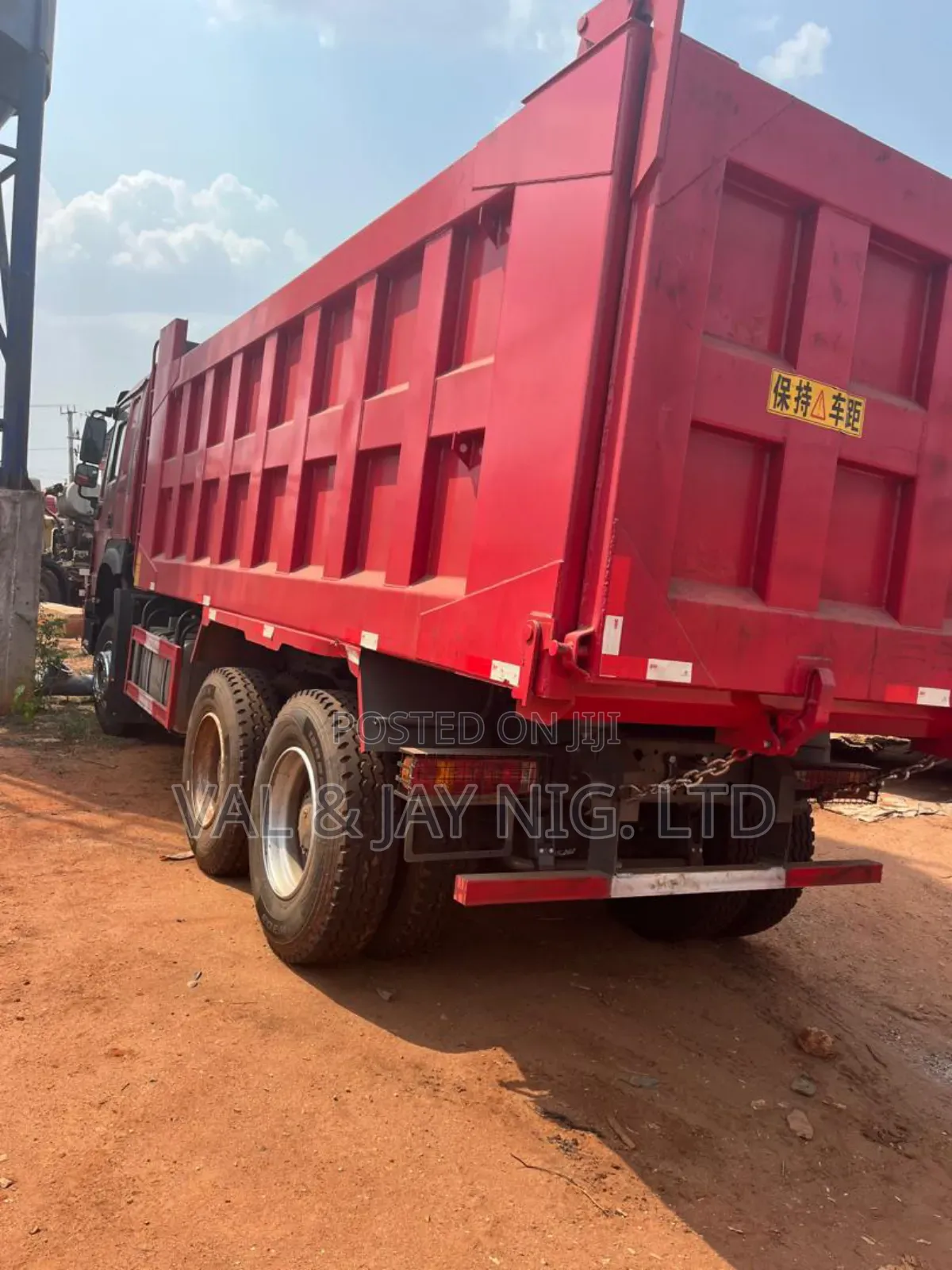 Howo 10 Tyres Tipper Truck - Brand New