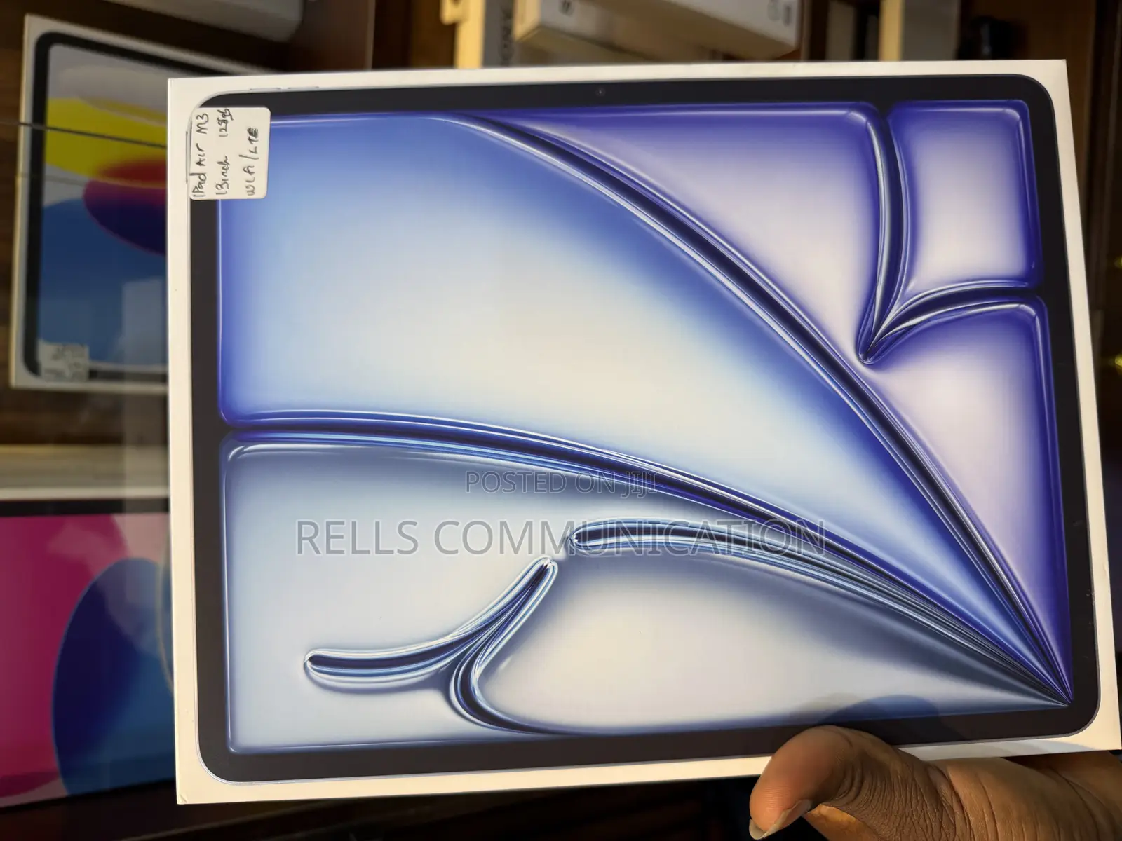 New Apple iPad Air 128 GB Black