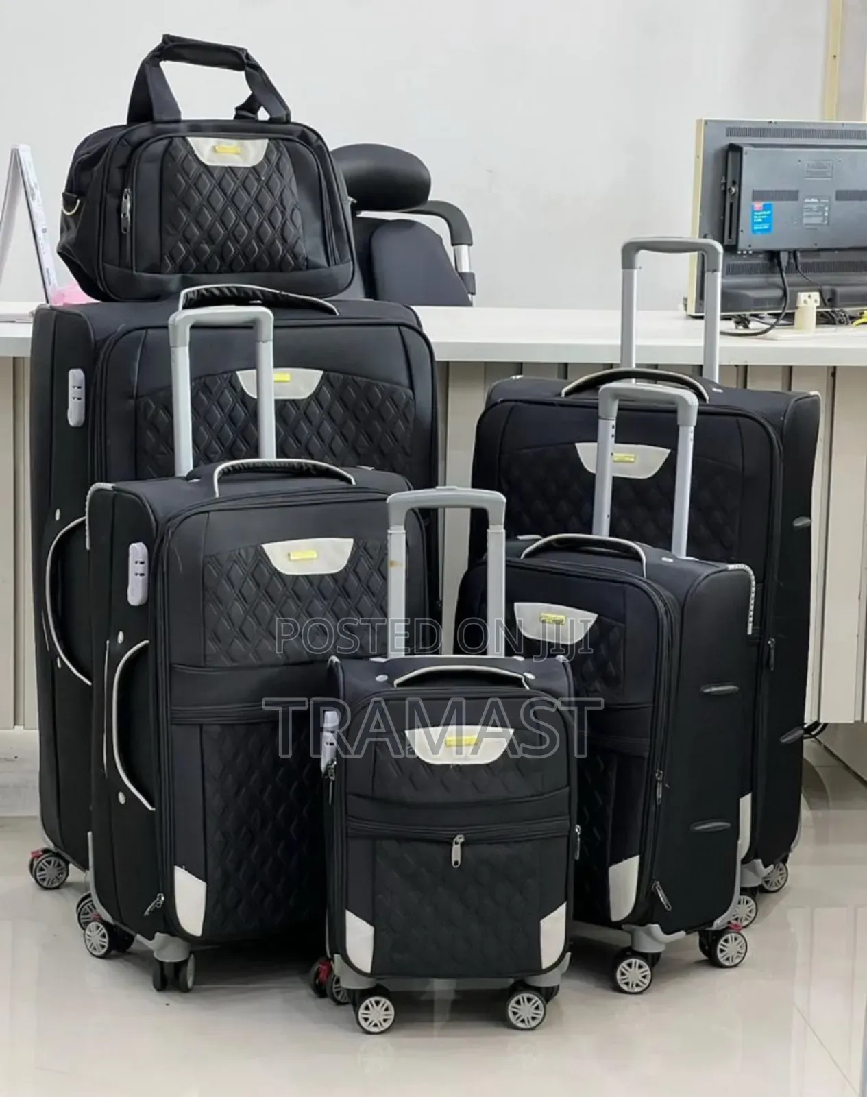 Leader Polo 6-Piece Luxury Luggage Set