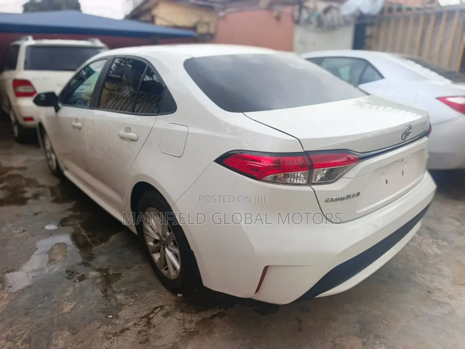 Toyota Corolla LE 2020 White