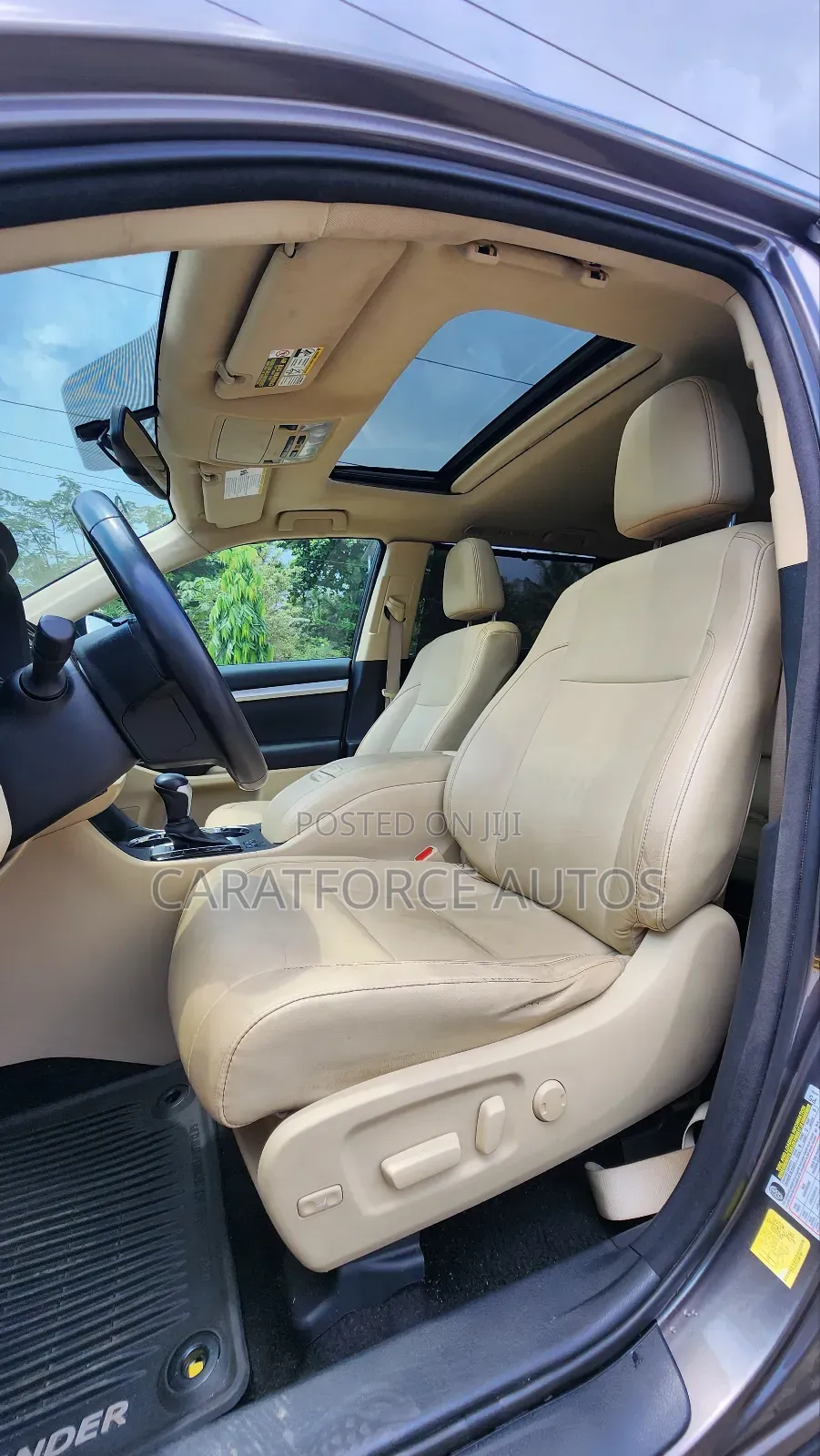 Toyota Highlander XLE 4dr SUV AWD (3.5L 6cyl 6A) 2014 Gray