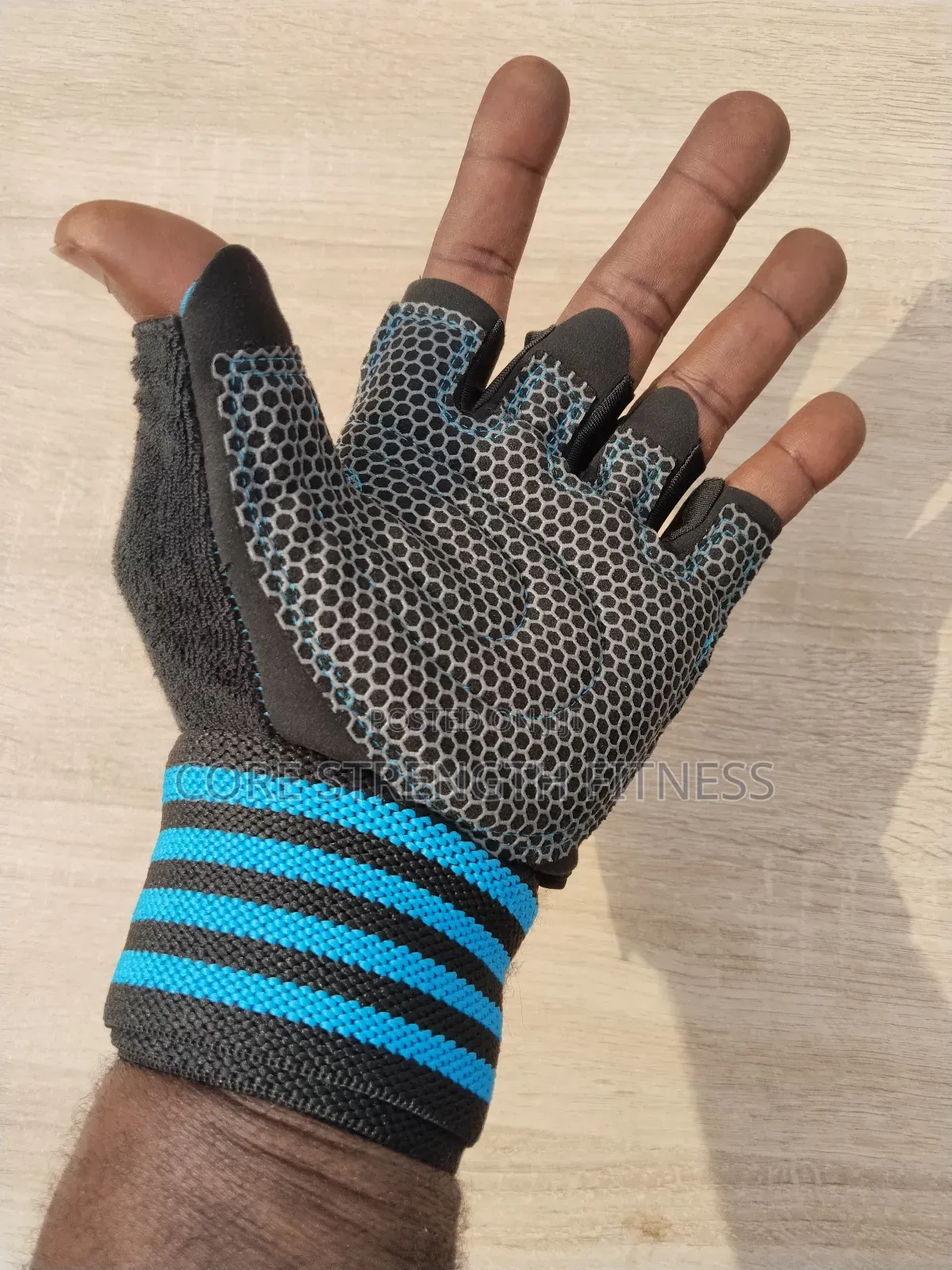 Aimee Gym Glove With Protective Wrist Wrap