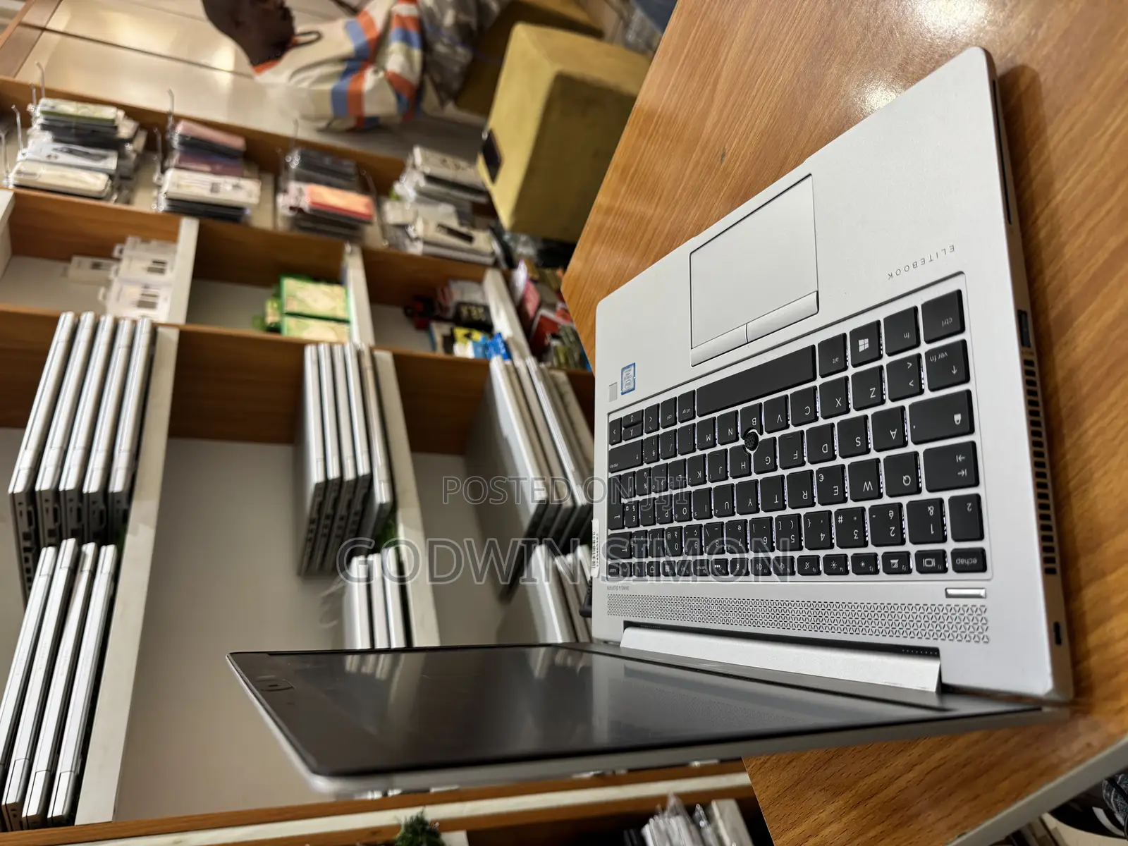 Laptop HP EliteBook 830 G6 8GB Intel Core i5 SSD 256GB
