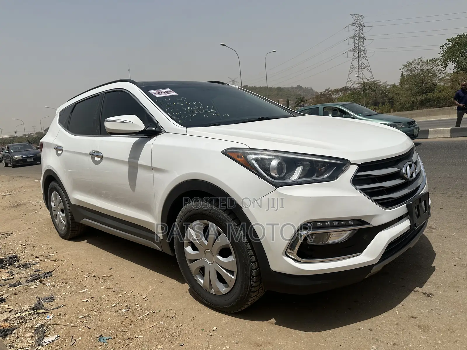 Hyundai Santa Fe SE AWD 2017 White