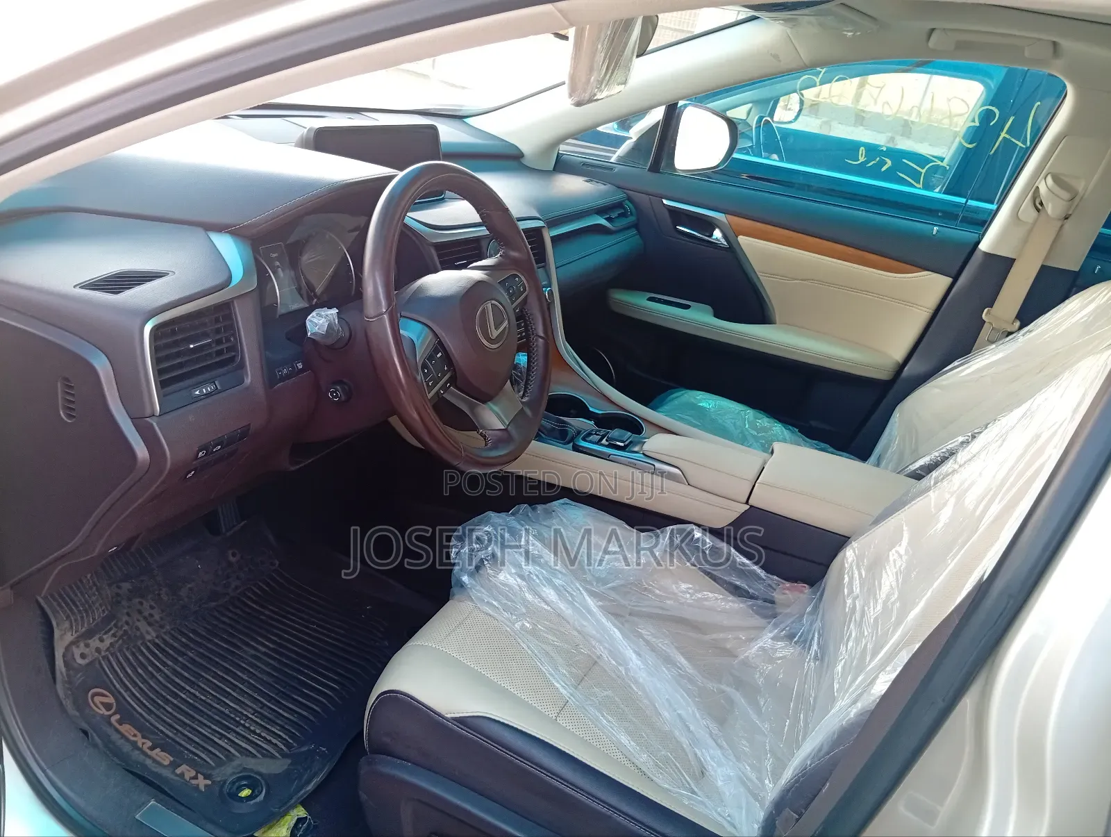 Lexus RX 350 AWD 2017 Gold