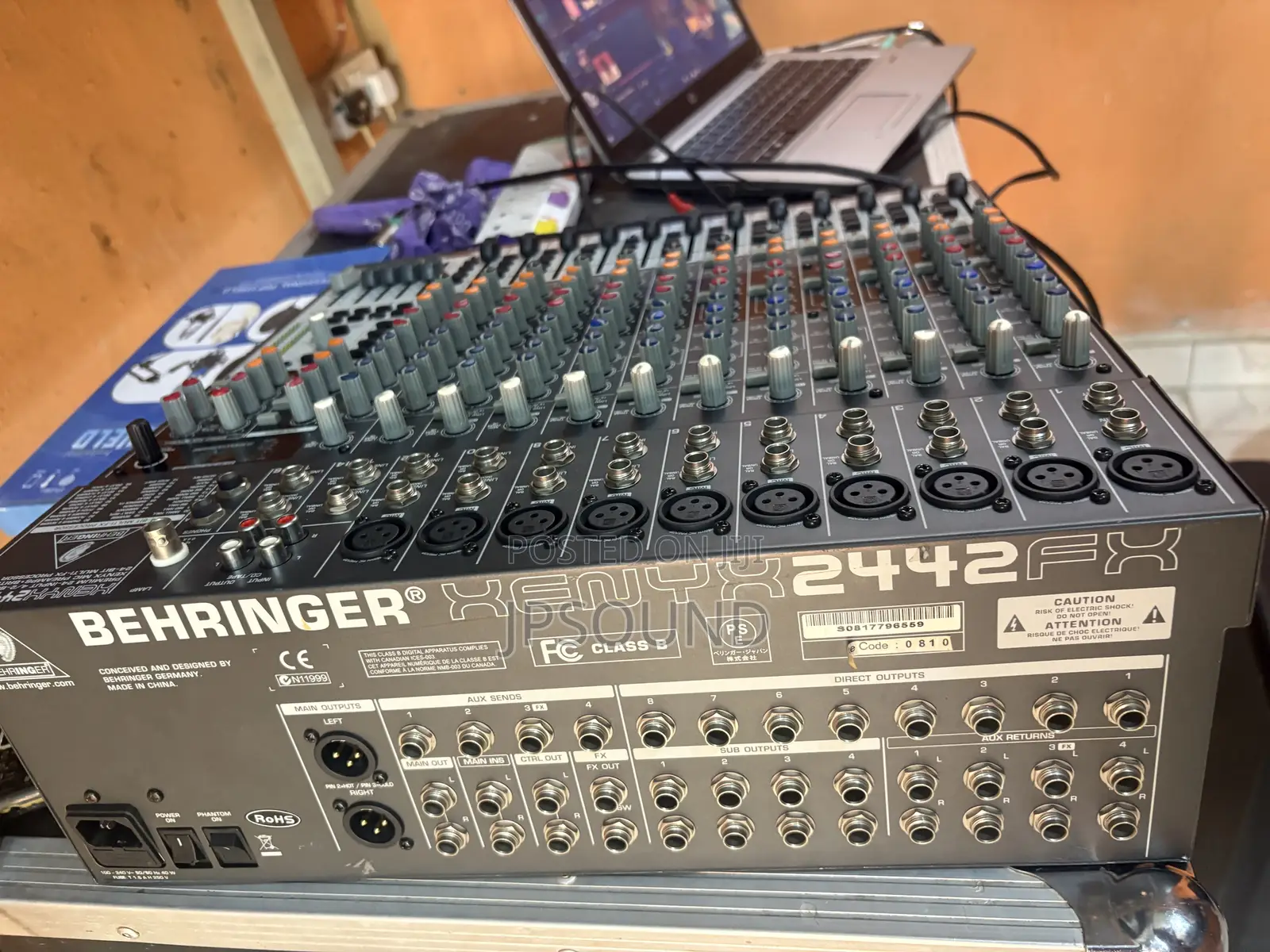 Behringer 16 Channels Mixer Xenyx 2442fx