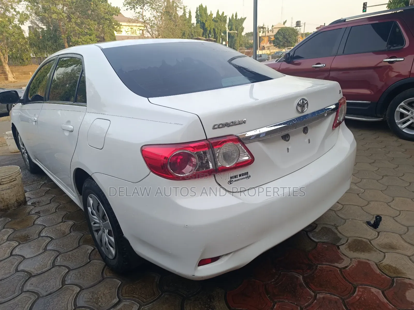 Toyota Corolla 2013 White