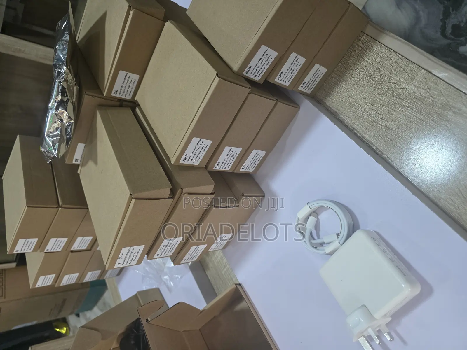 Macbook Adapters 106w Usb C 2m Cable