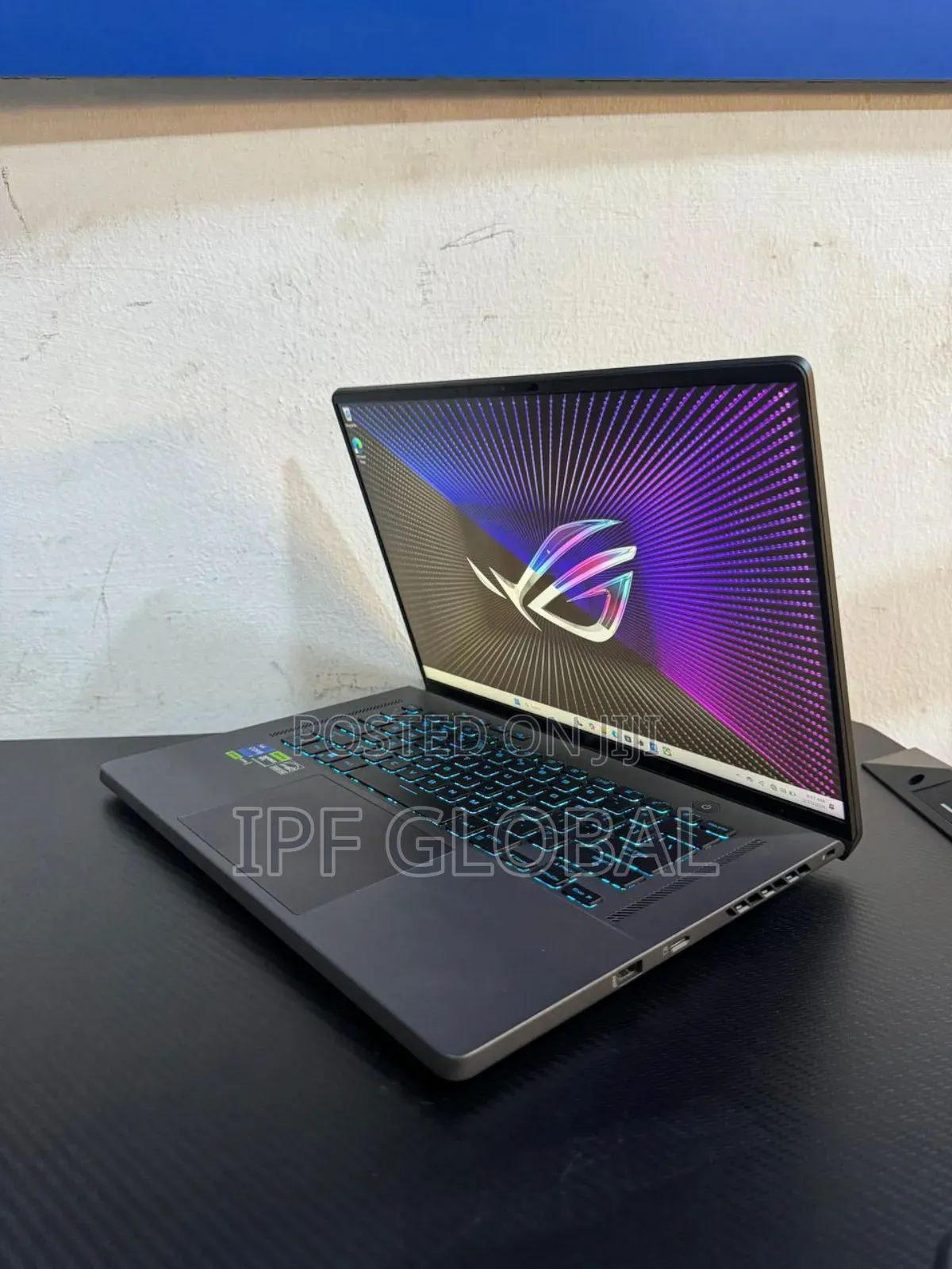 Laptop Asus ROG Zephyrus G16 16GB Intel Core i7 SSD 512GB