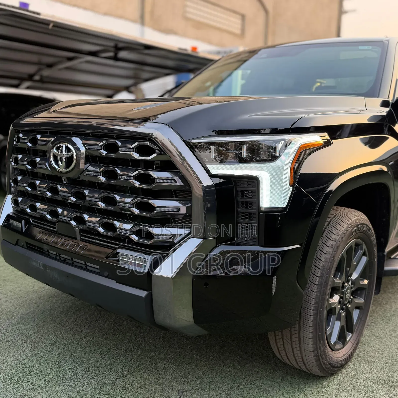 Toyota Tundra 2025 Black