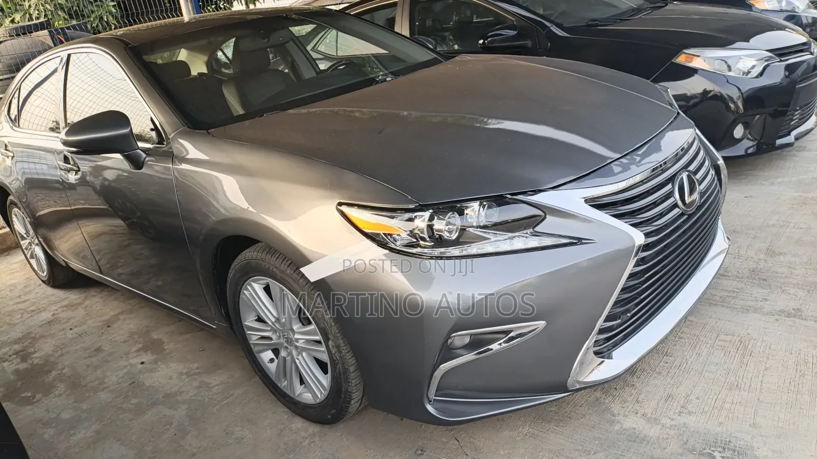 Lexus ES 2013 Gray