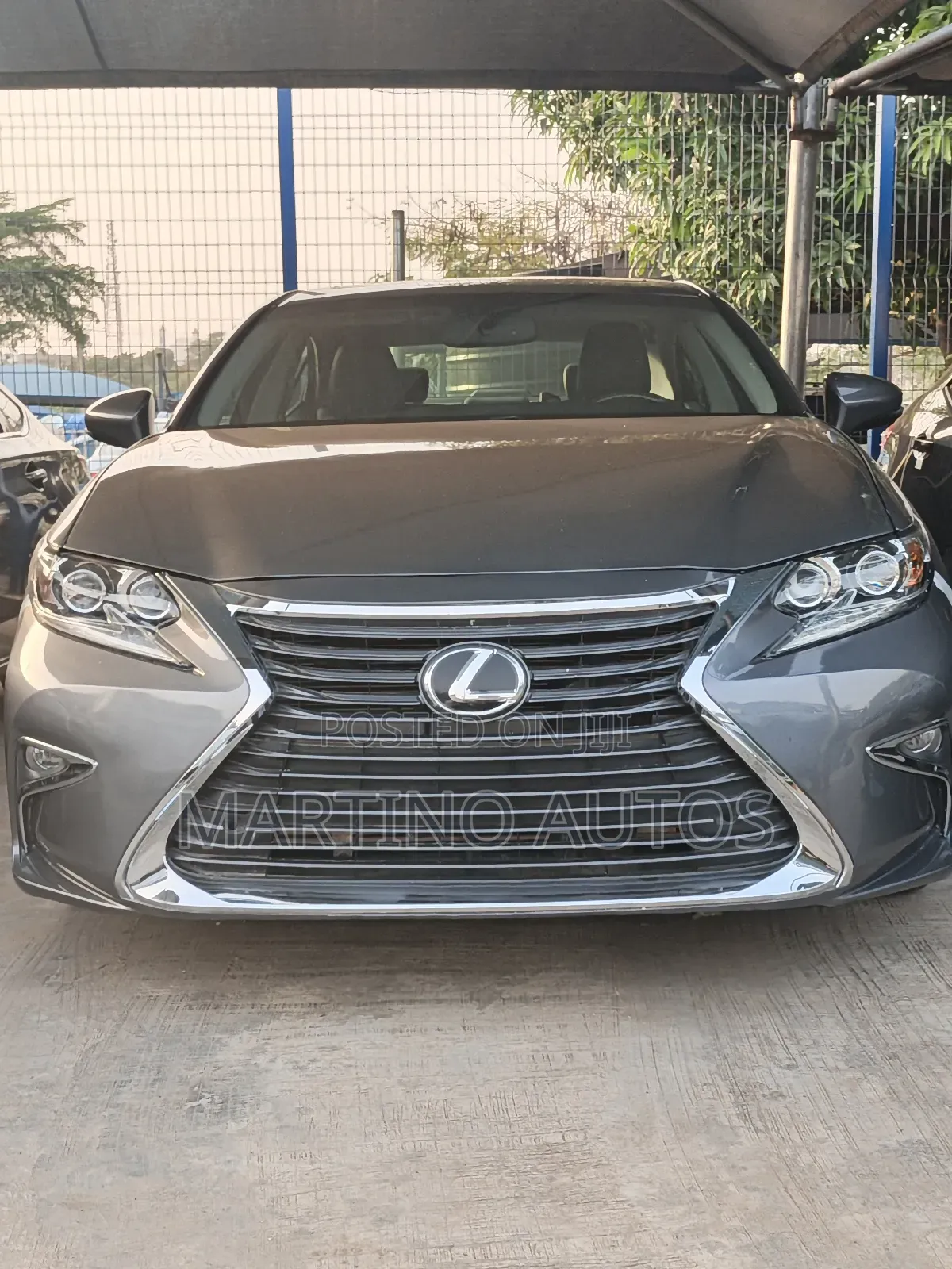 Lexus ES 2013 Gray