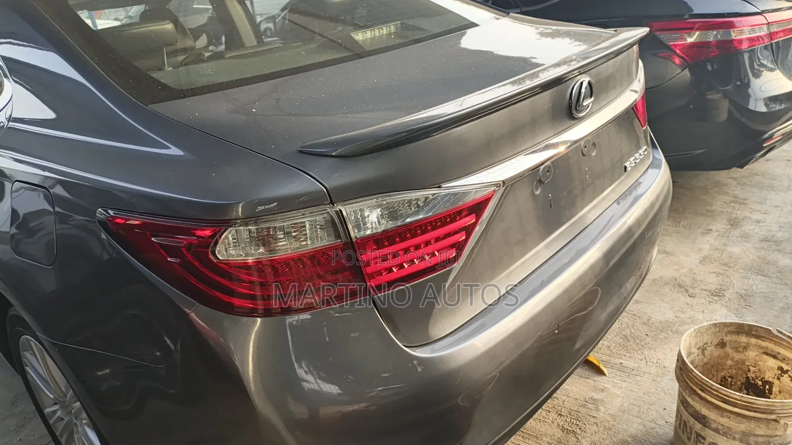 Lexus ES 2013 Gray