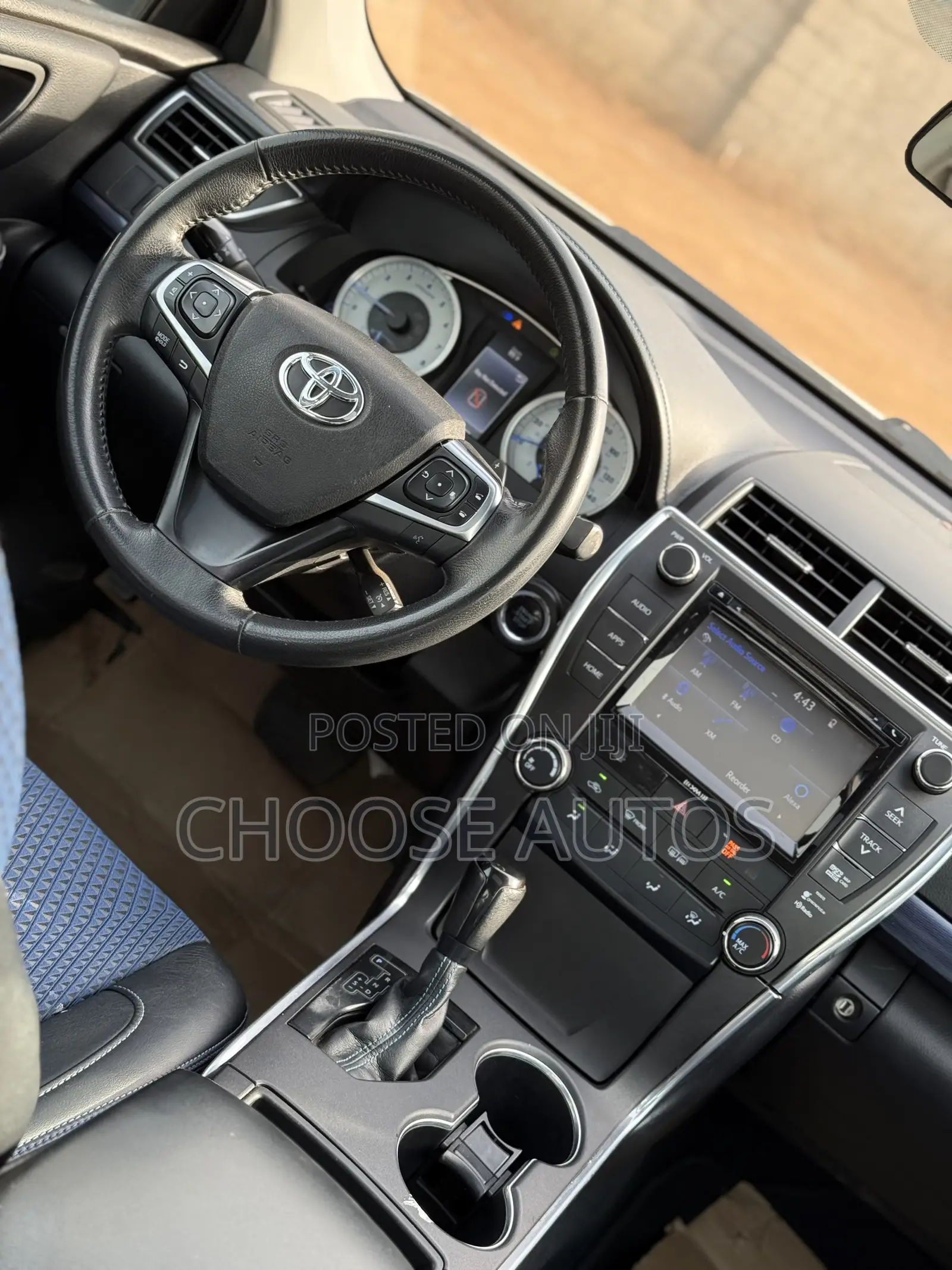 Toyota Camry XSE 4dr Sedan (2.5l 4cyl 6A) 2016 White