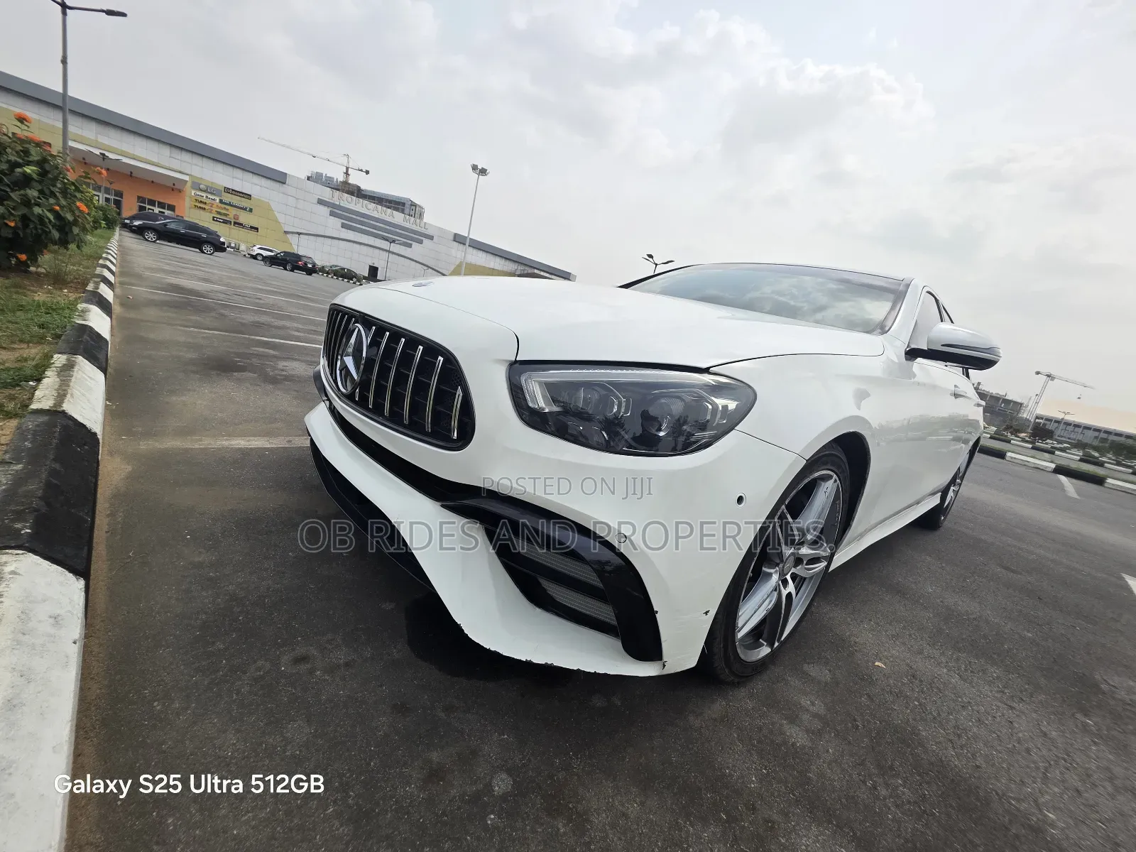 Mercedes-Benz E300 Base RWD Sedan (2.0L 4cyl 9A) 2017 White