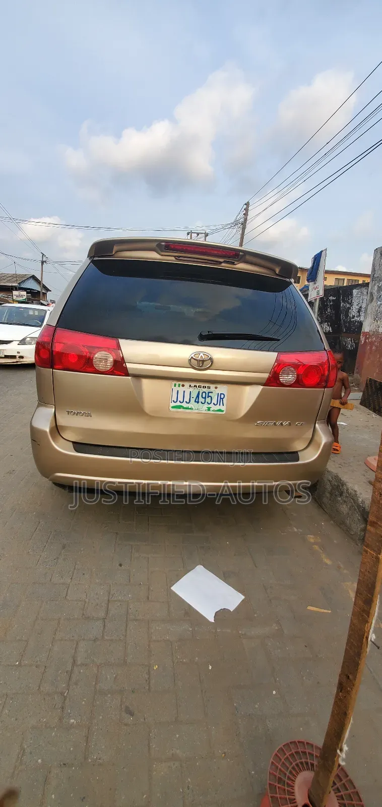 Toyota Sienna CE 2005 Gold
