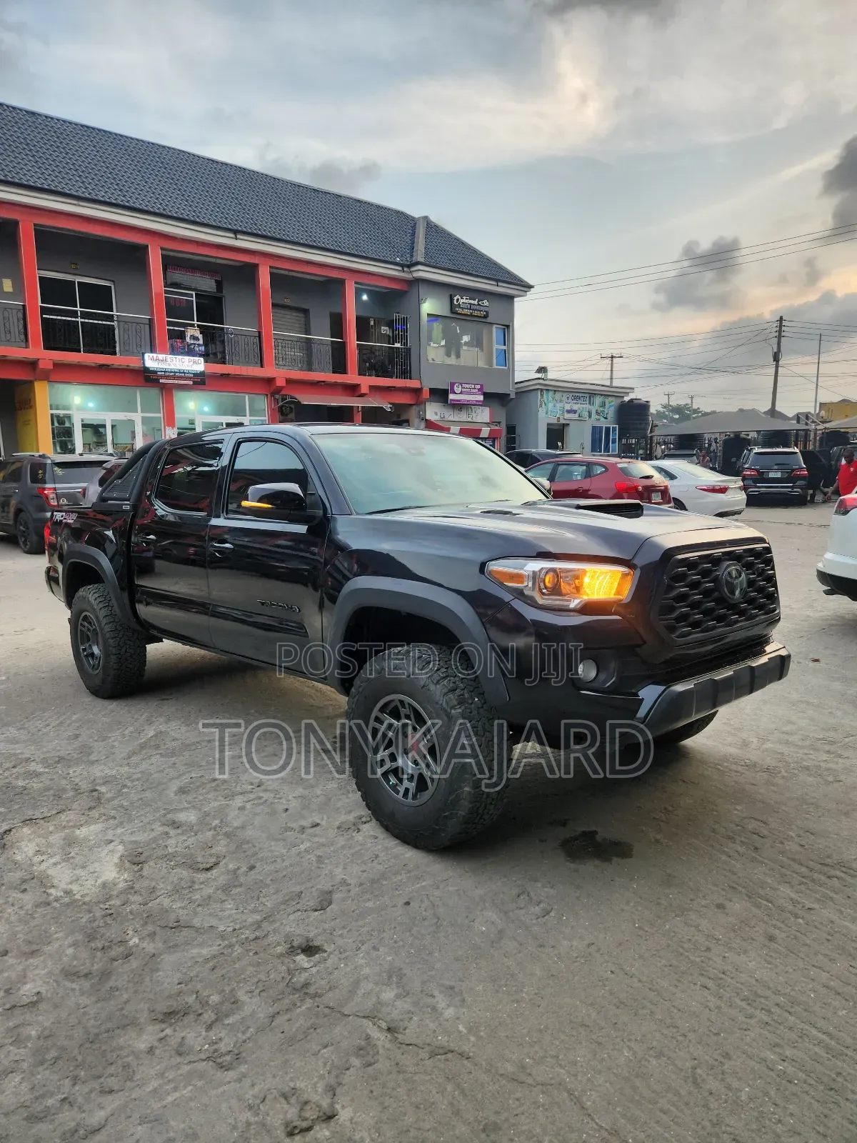 Toyota Tacoma TRD Off Road 2018 Black