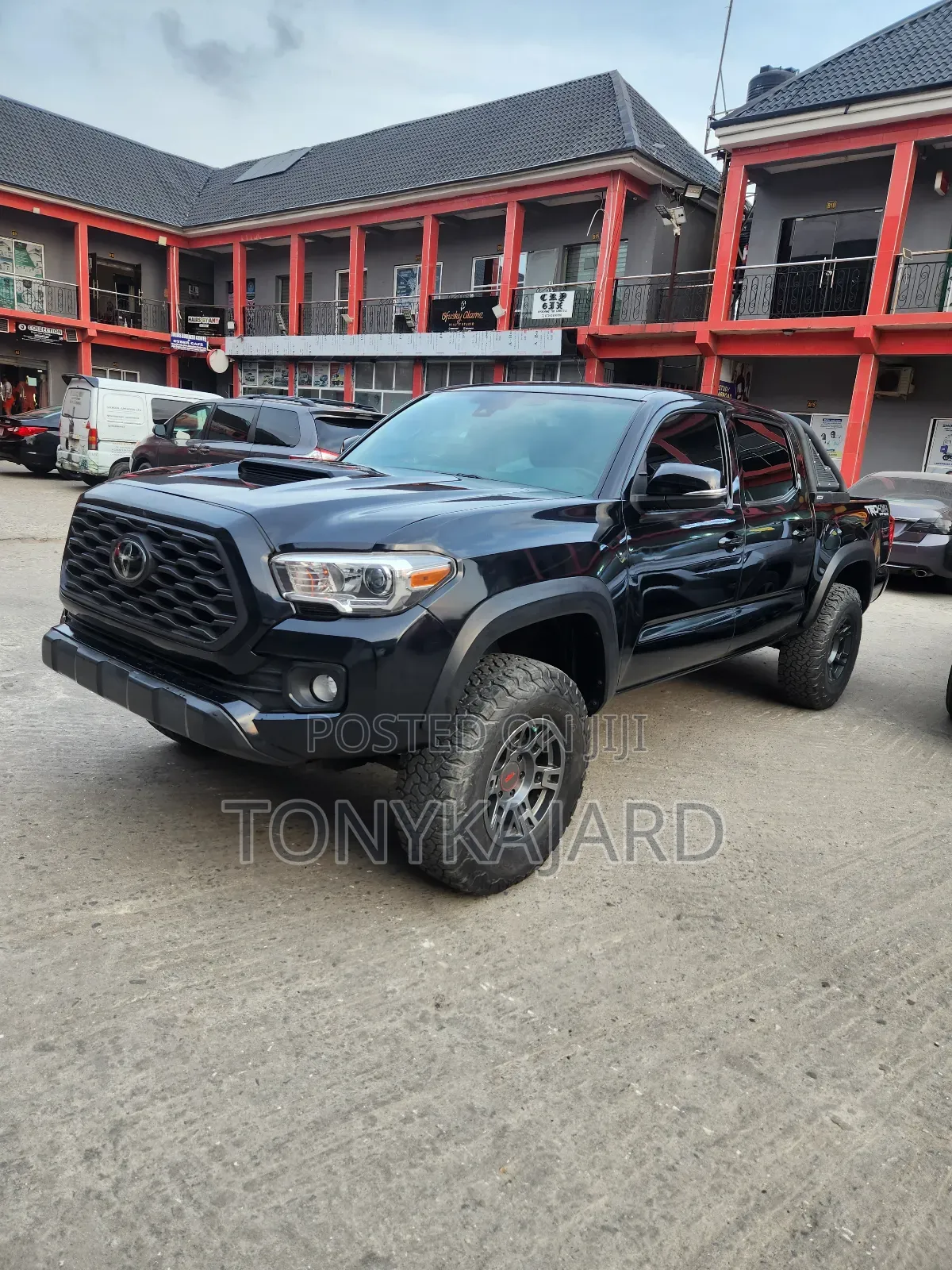 Toyota Tacoma TRD Off Road 2018 Black