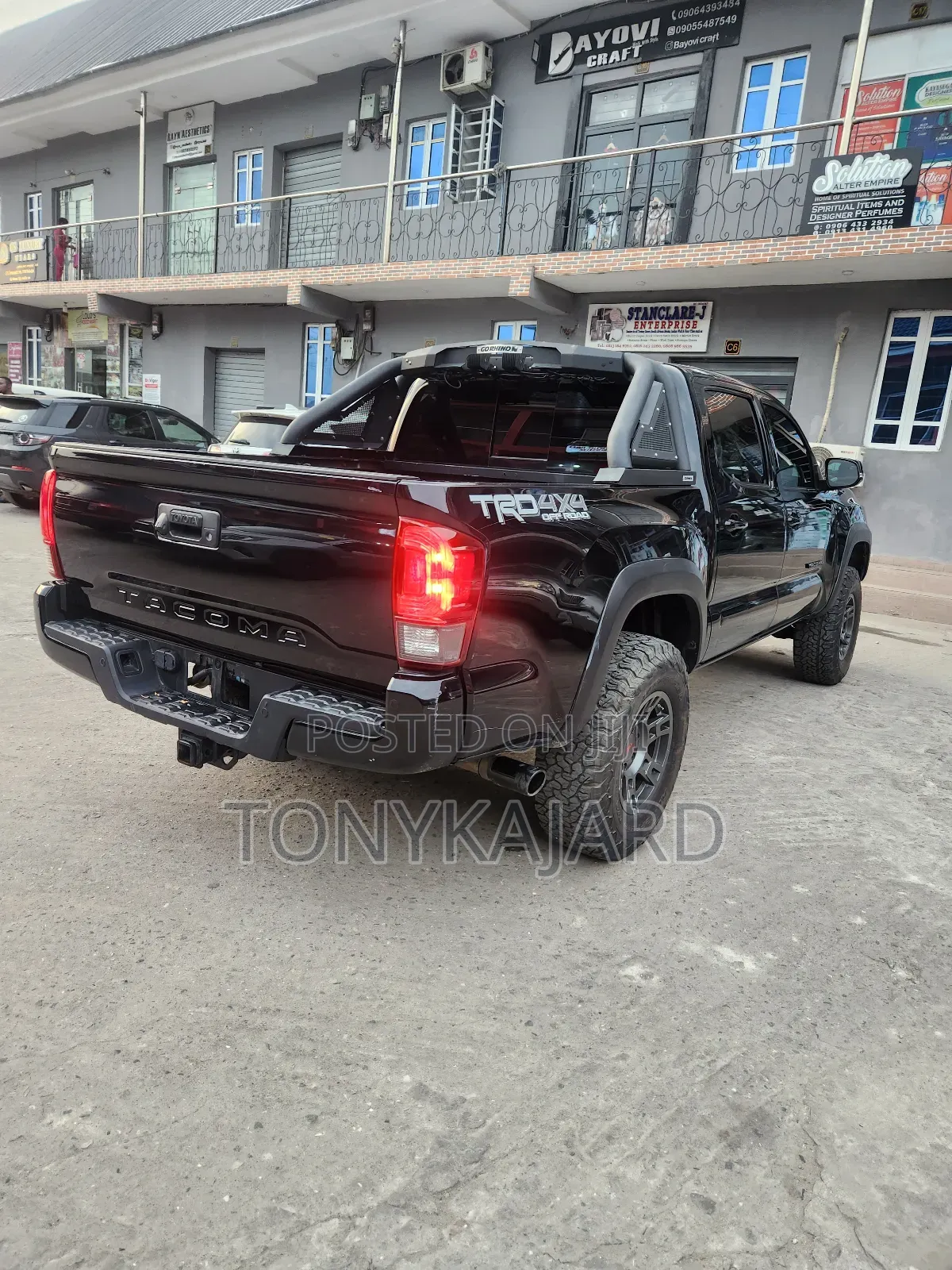 Toyota Tacoma TRD Off Road 2018 Black
