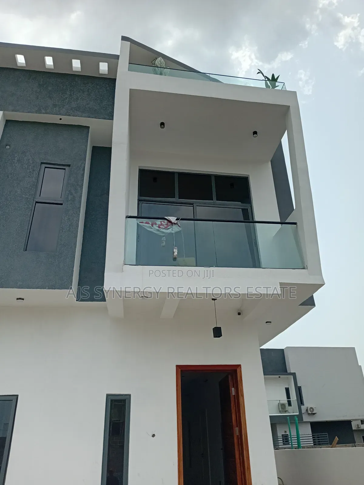 3bdrm Duplex in Abraham Adesanya Estate for sale