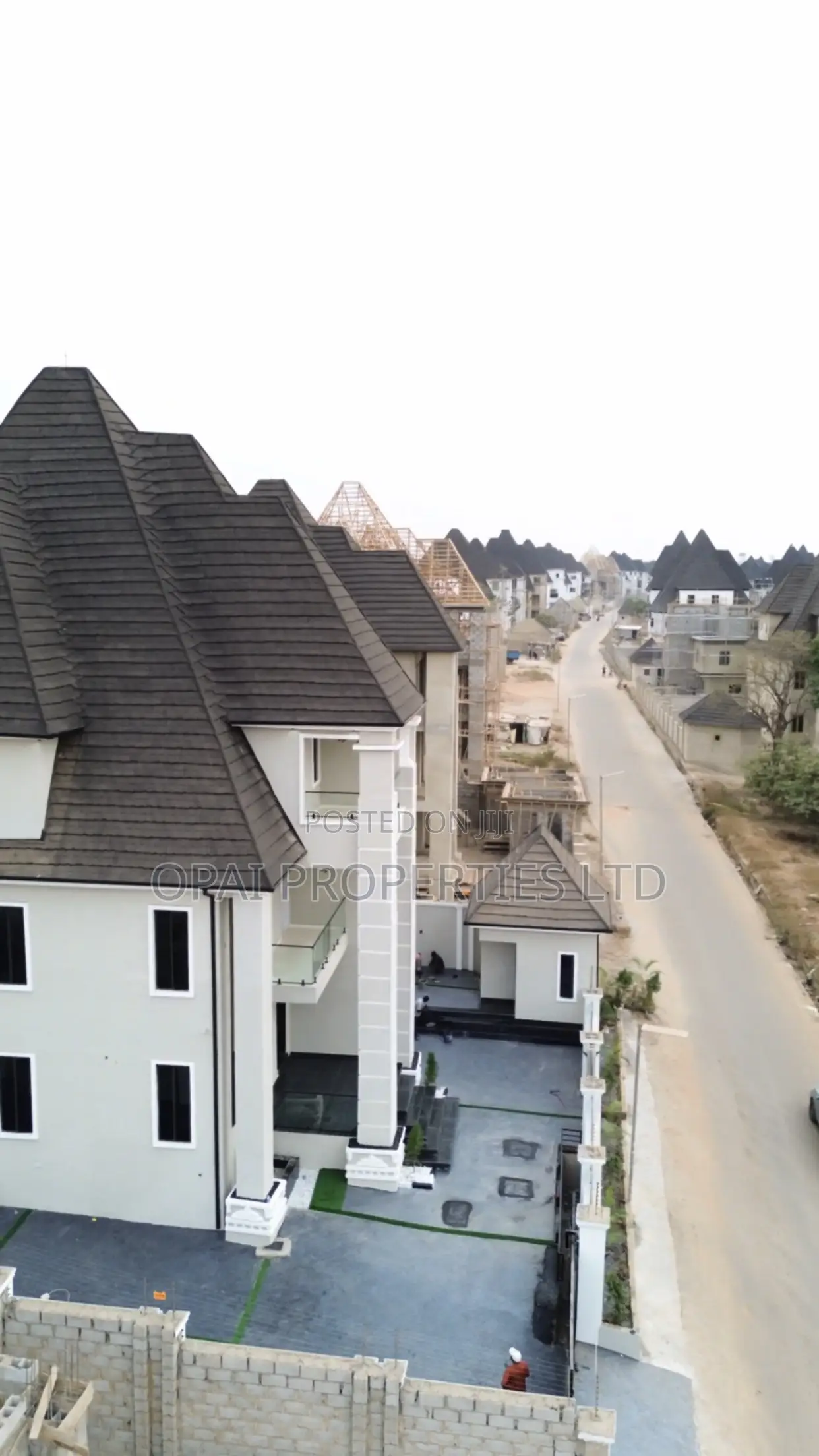 Furnished 5bdrm Mansion in Lokogoma for sale