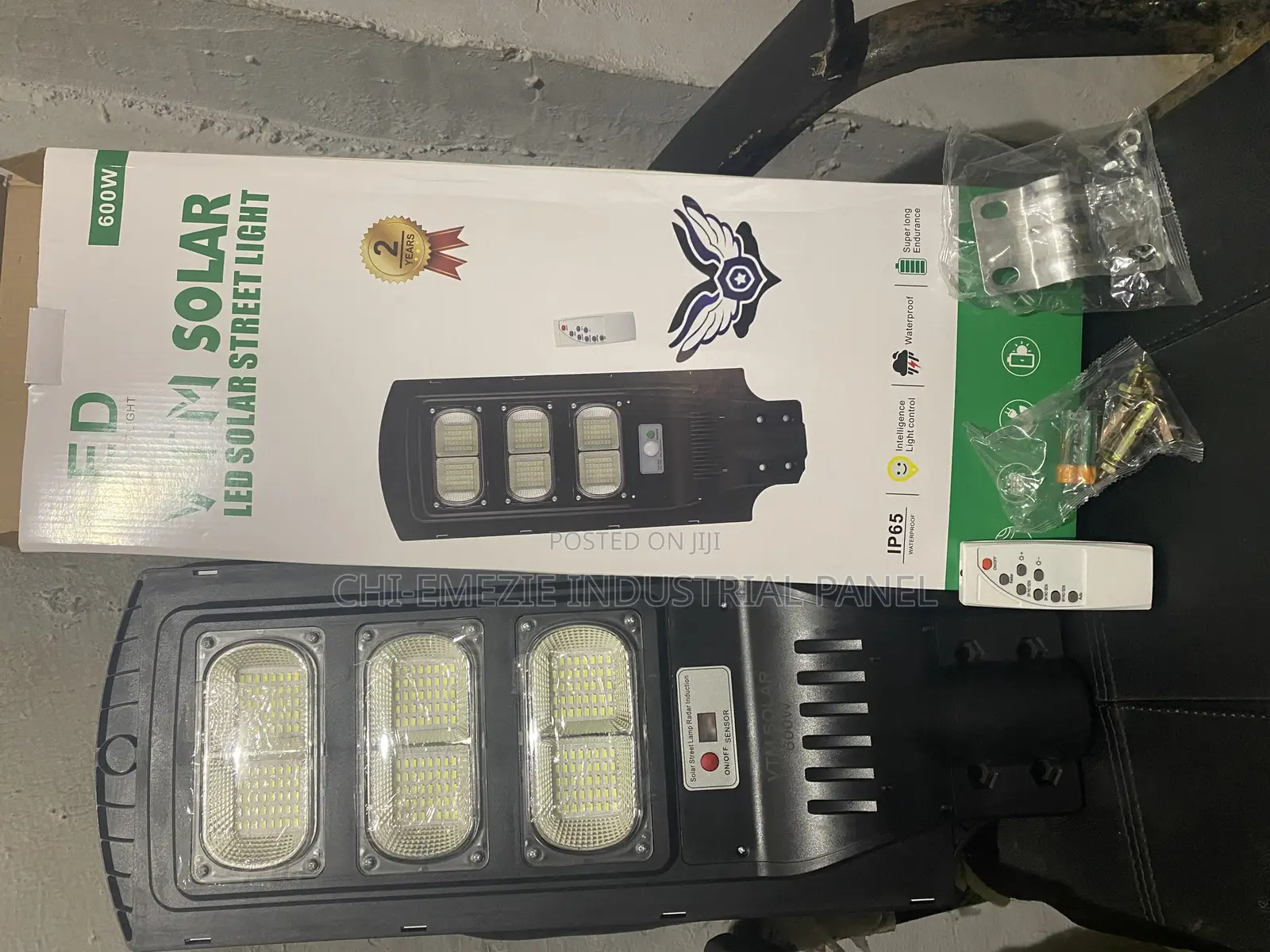 600w Solar Street Light Super Bright Outdor Security Light With Remote