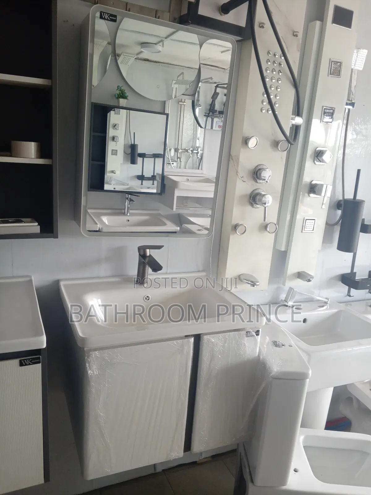 60cm White Wall Hung Cabinet With Led Mirror and Shelf