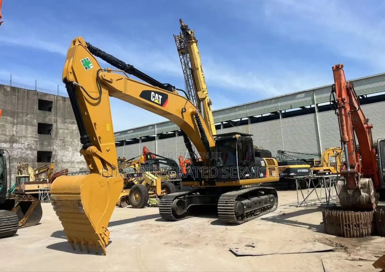 Swamp Boggy, Crane, Excavator, Payloader, Roller Hire