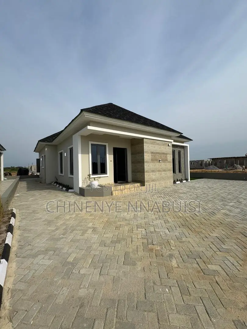 3bdrm Bungalow in Celebration Parkland, Eleko for sale
