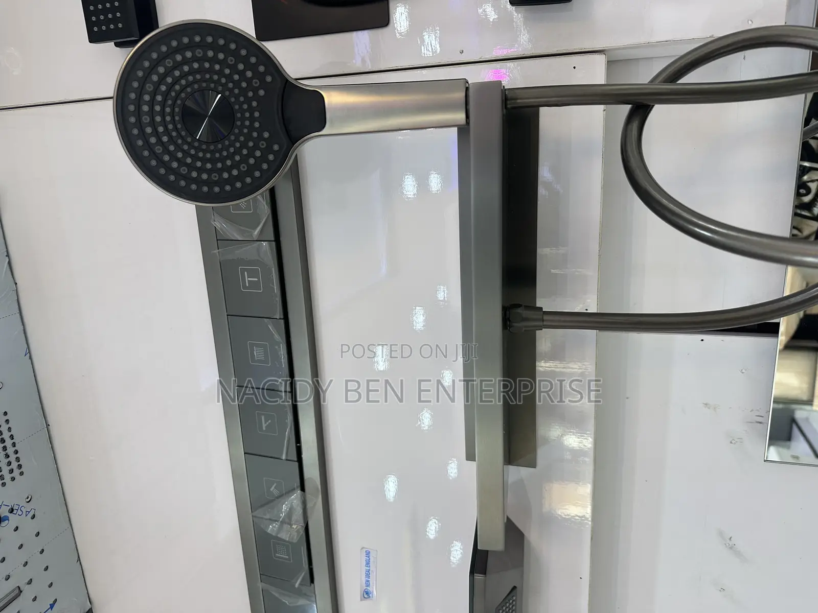 Digital Thermostatic Conceal Shower Roof System
