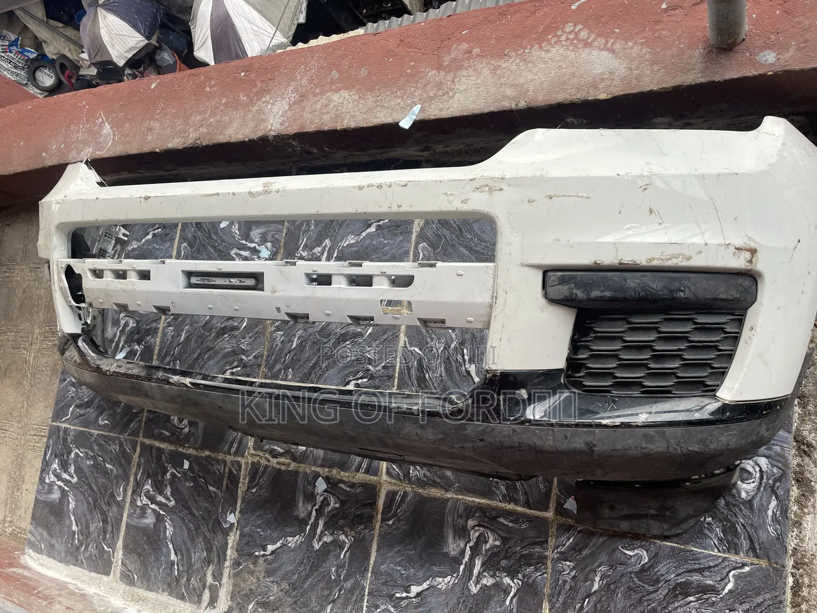 Jeep Cherokee 2024 Bumper