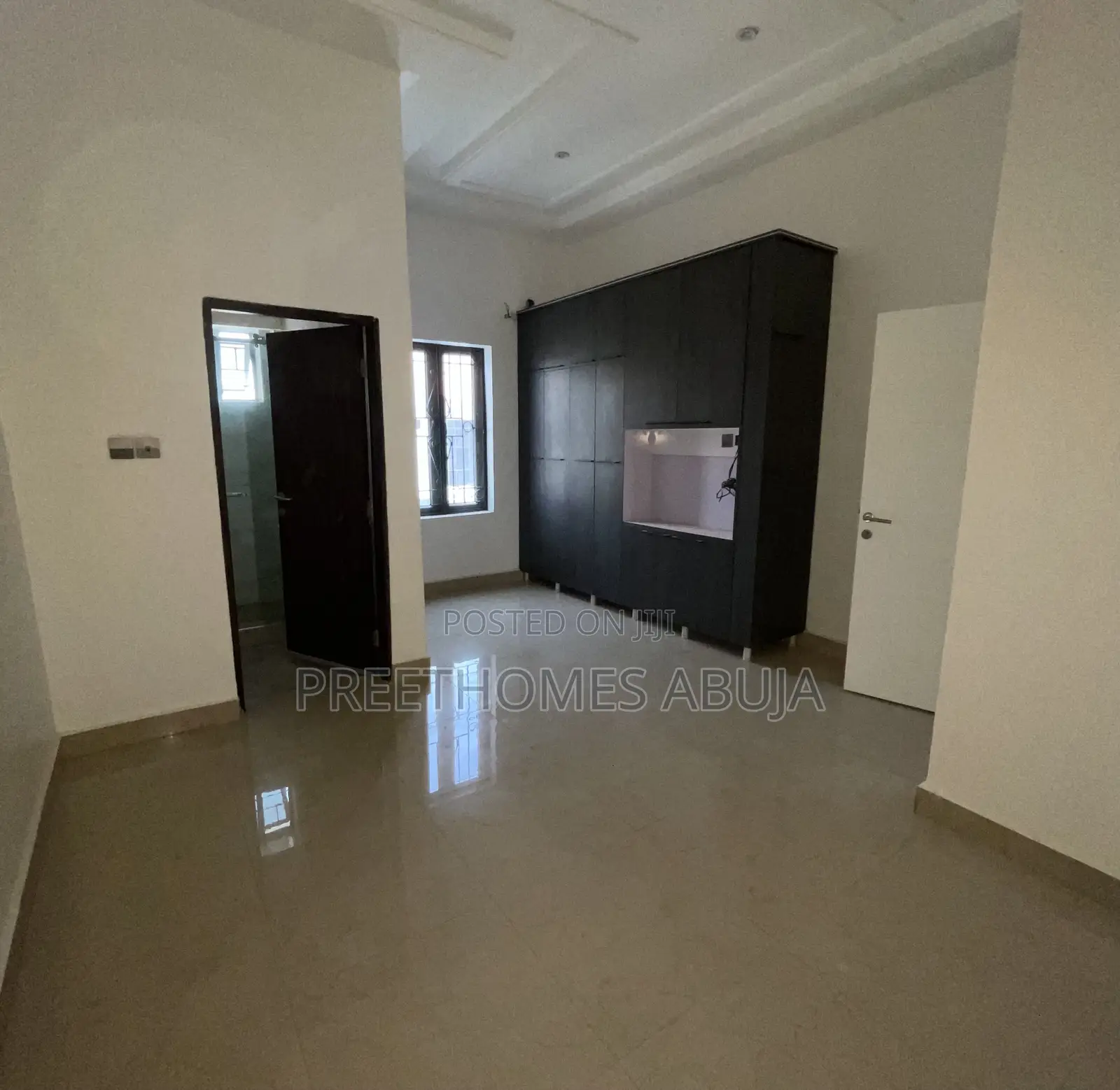 4 Bedrooms Semi Detached Terrace in Asokoro