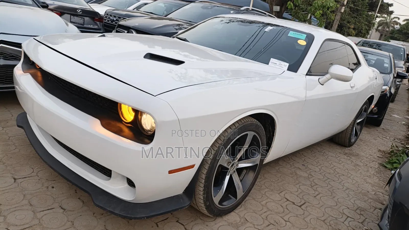 Dodge Challenger 2018 White