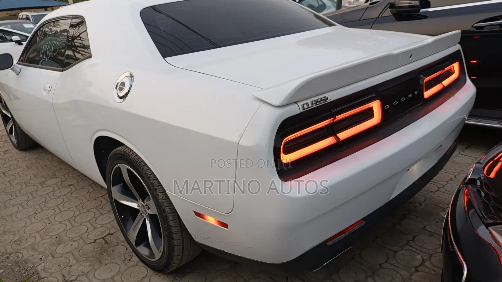 Dodge Challenger 2018 White