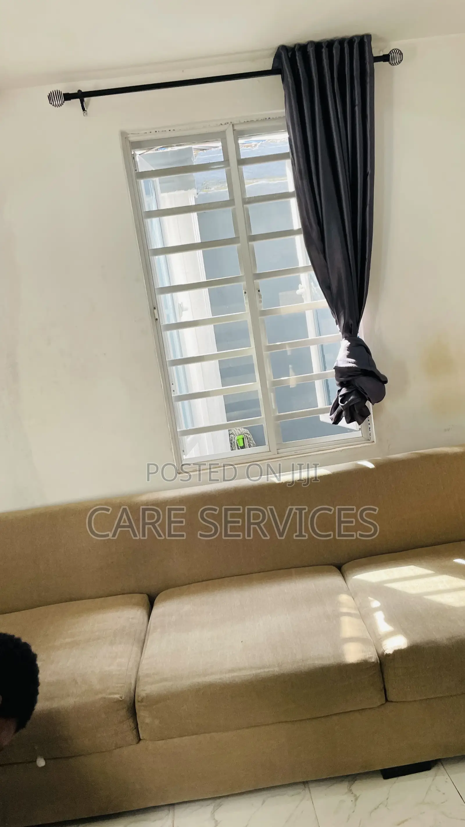 Professional Furniture Settee Cleaning