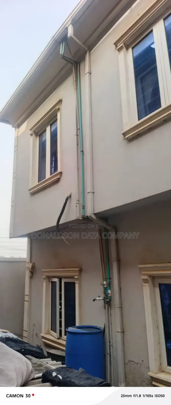 7bdrm Duplex in Olatunbosun Close for sale