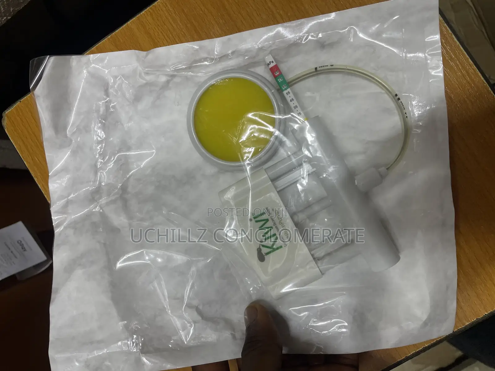 Kiwi Vacuum Extractor Or Delivery System