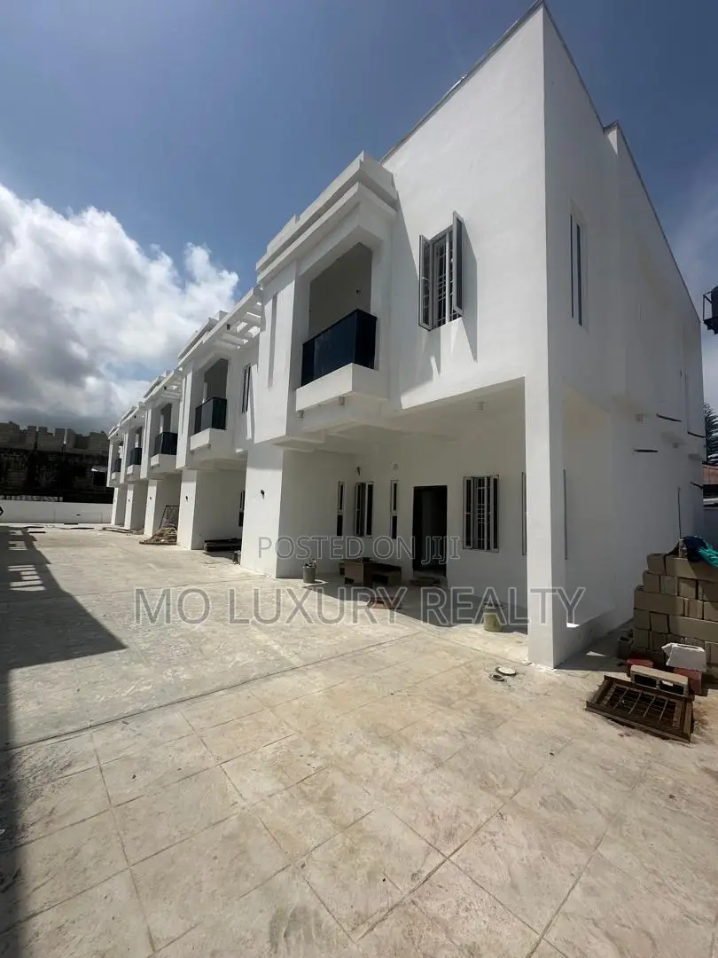 4bdrm Duplex in Ajah for sale