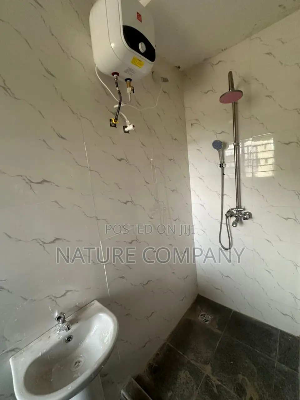 3bdrm Block of Flats in Opic Estate, Isheri North for sale