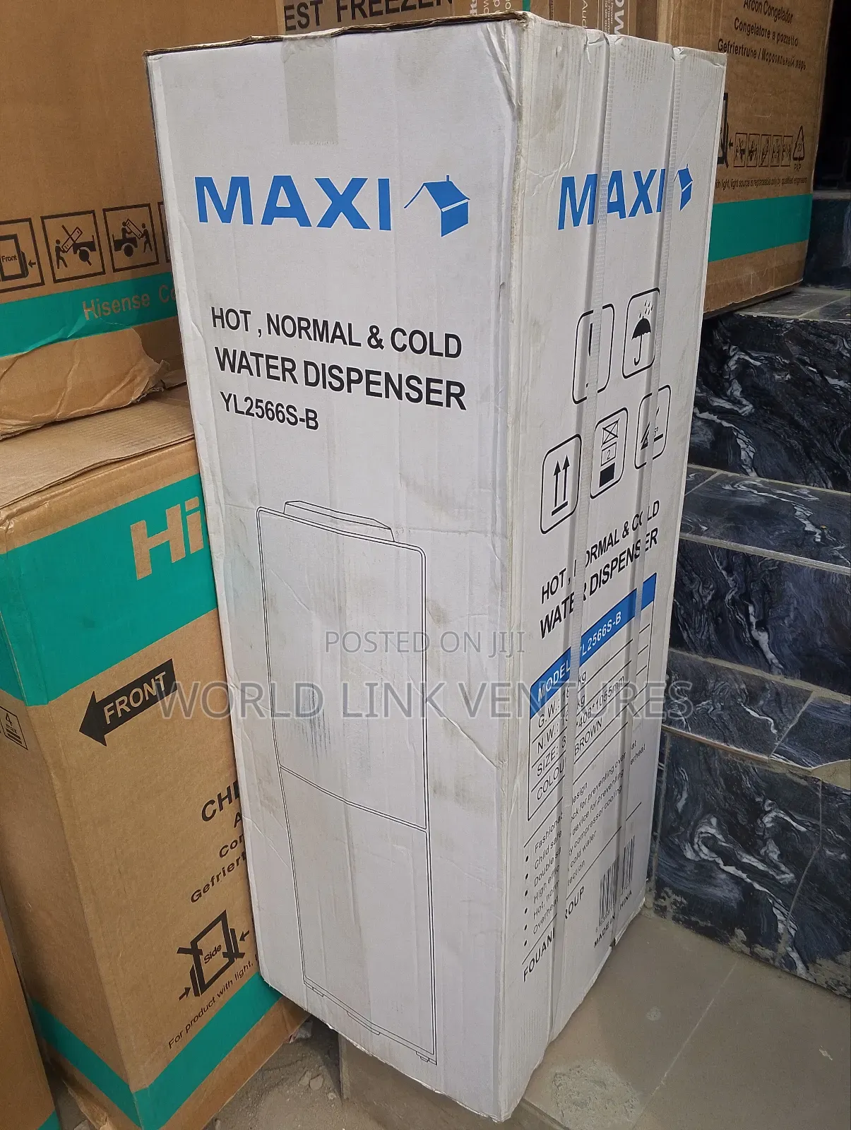 Maxi Water Dispenser With Freezer
