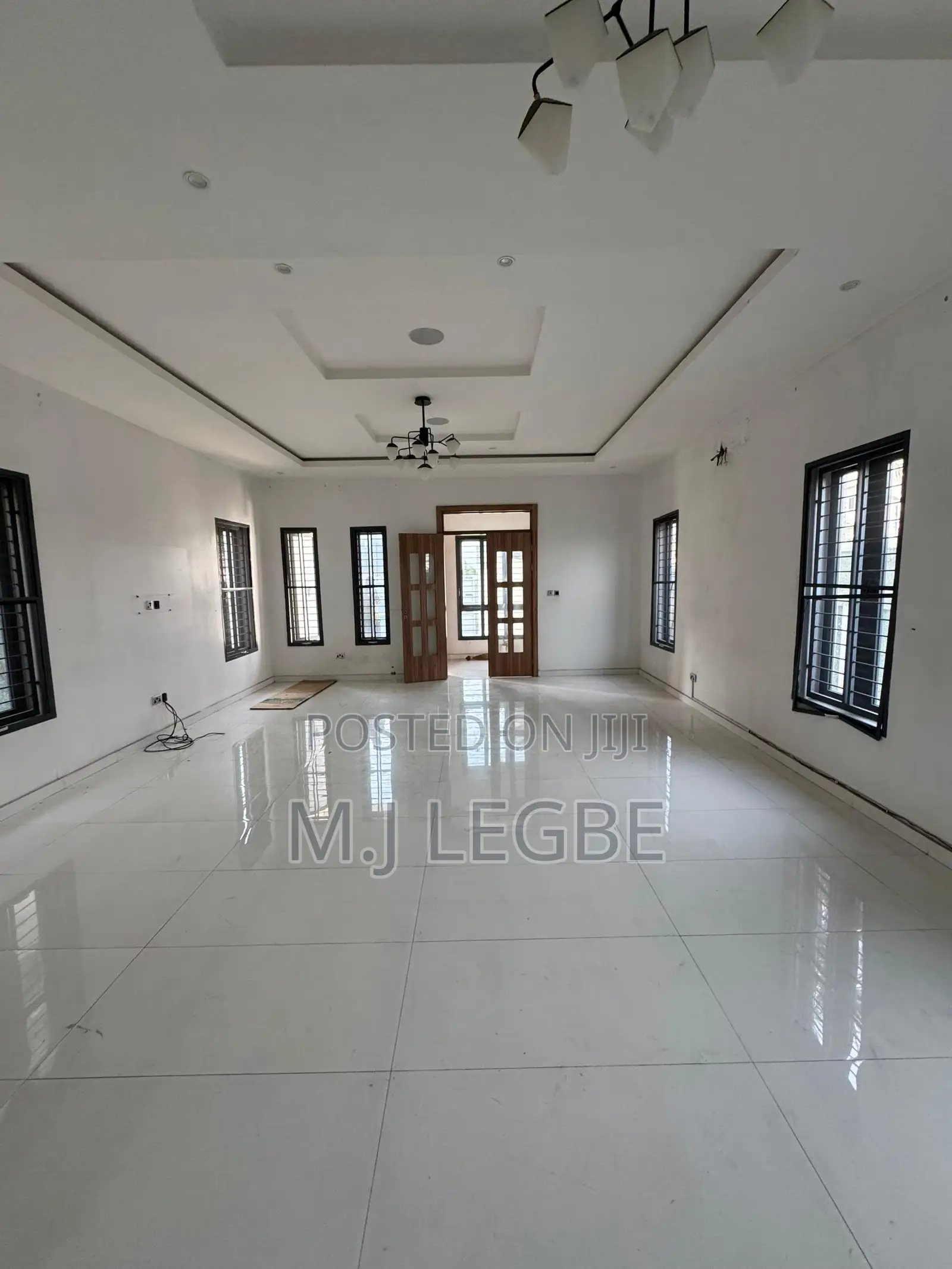 5bdrm Duplex in Ikate, Lekki for rent