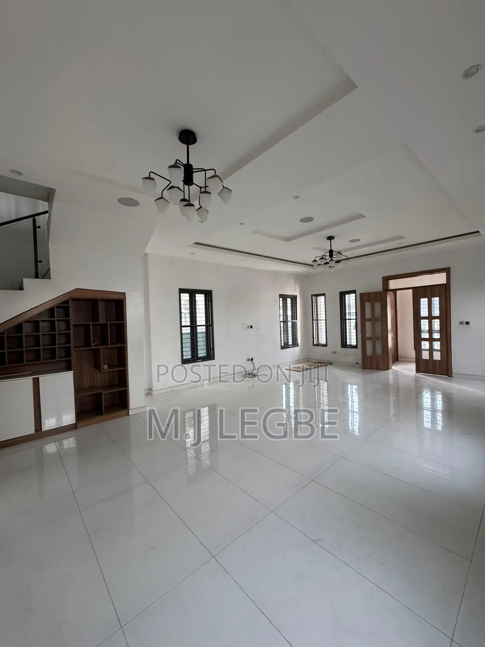5bdrm Duplex in Ikate, Lekki for rent