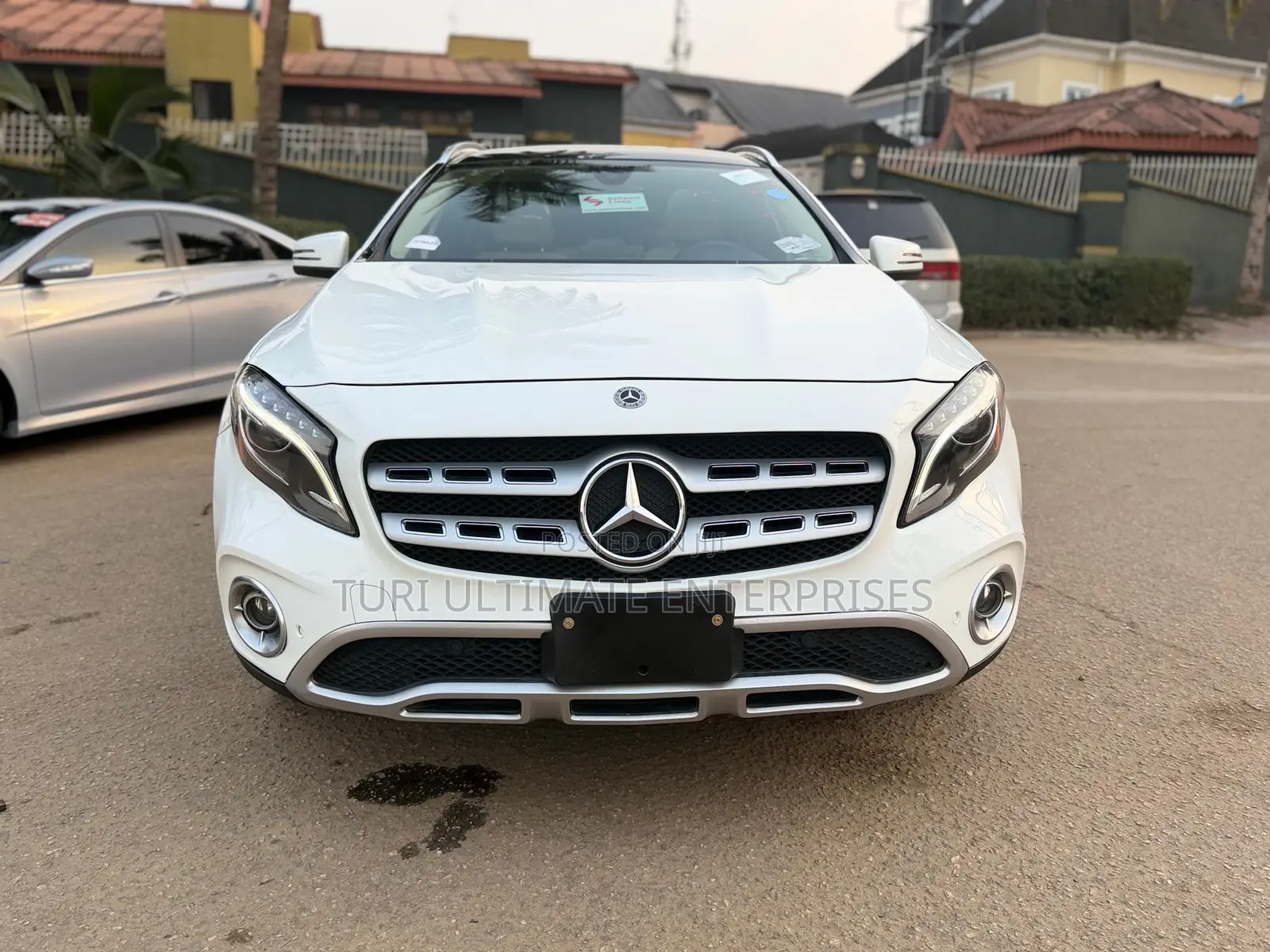 Mercedes-Benz GLA 250 2019 White