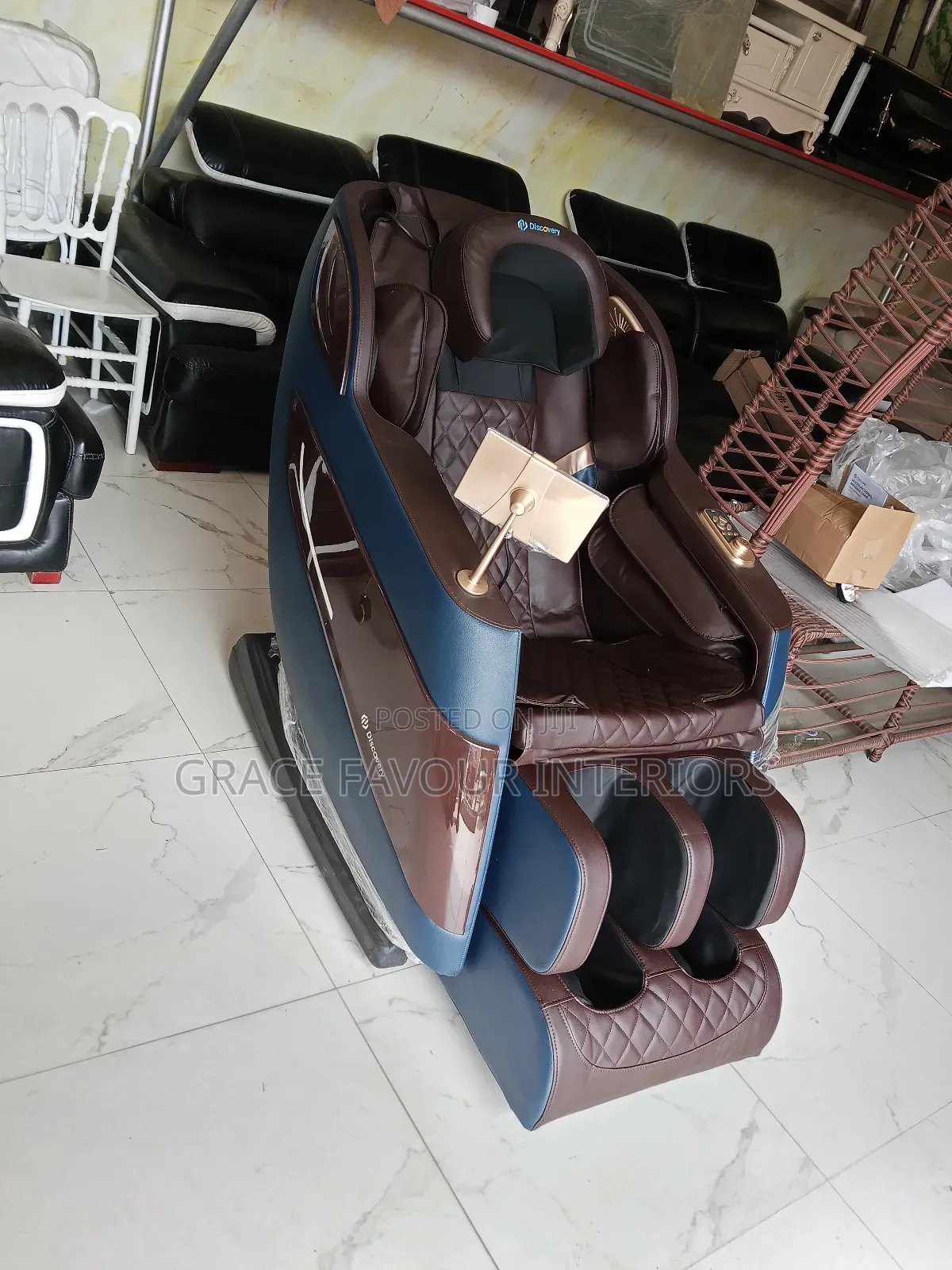 Executive Massaging Chair