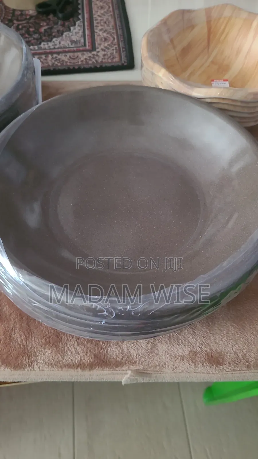 Unbreakable Dish . Quality Plates
