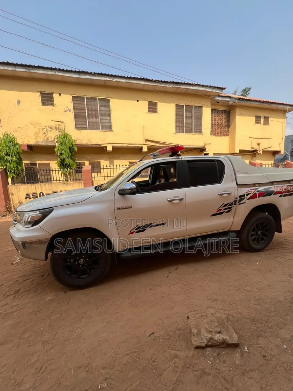 Toyota Hilux SR5 4x4 2019 White