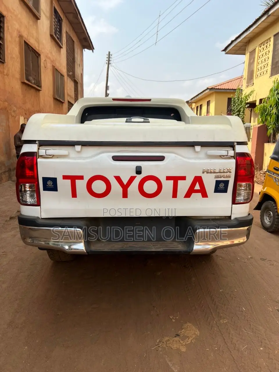Toyota Hilux SR5 4x4 2019 White