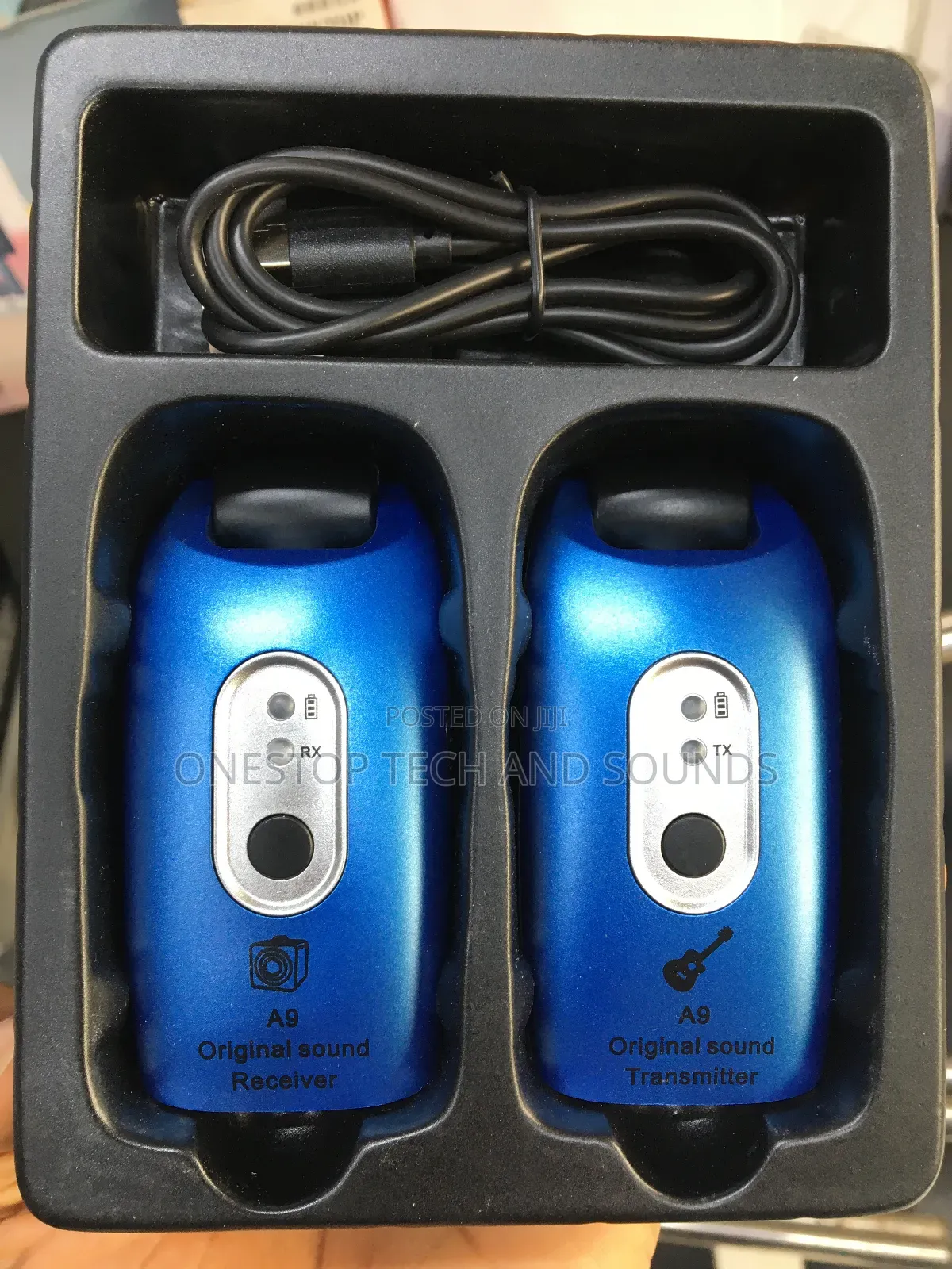 Original A9 Wireless Guitar Transmitter Receiver Set (Brand New)