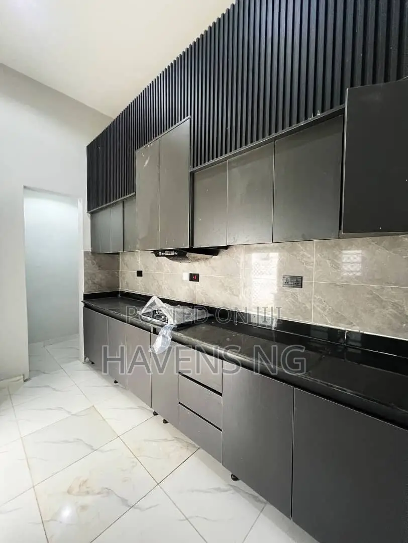 3bdrm Duplex in Abraham Adesanya for sale